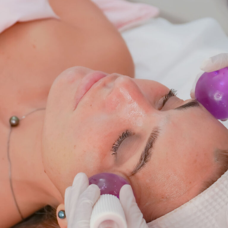 iS Clinical Fire and Ice Facial — Body Lab Bali
